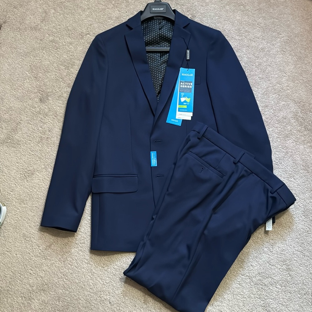 Haggar blue suit